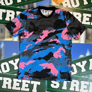 Adidas camo t shirt
